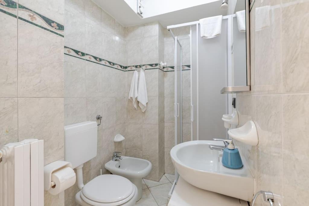 Apartamento Casa Regina 3, Nel Centro Di Alba! Exterior foto